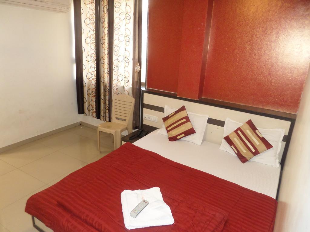 Hotel Minerva Residency Βομβάη Δωμάτιο φωτογραφία