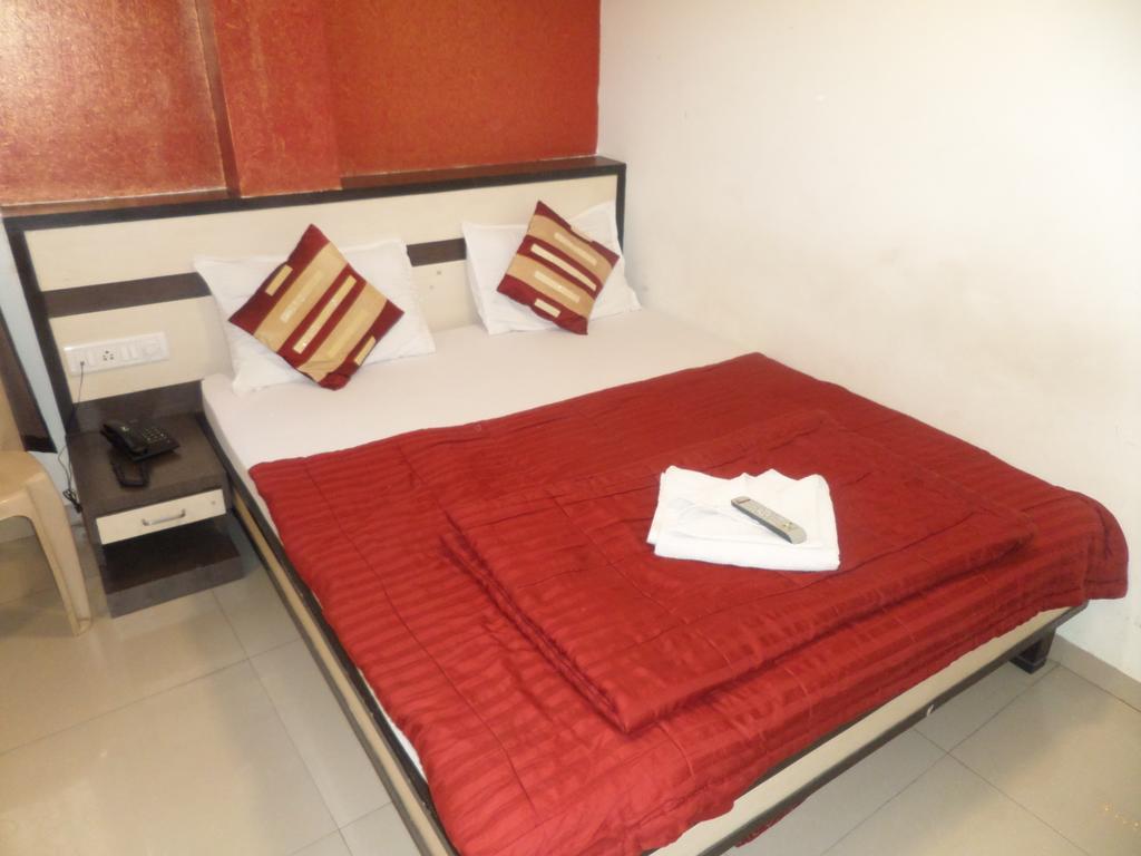 Hotel Minerva Residency Βομβάη Δωμάτιο φωτογραφία